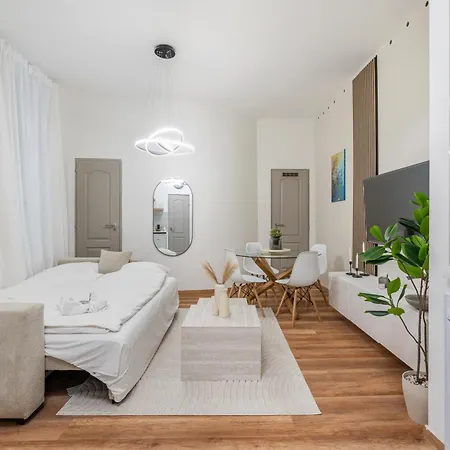 Daire Sunny & Cozy Stylish -perfect Location-